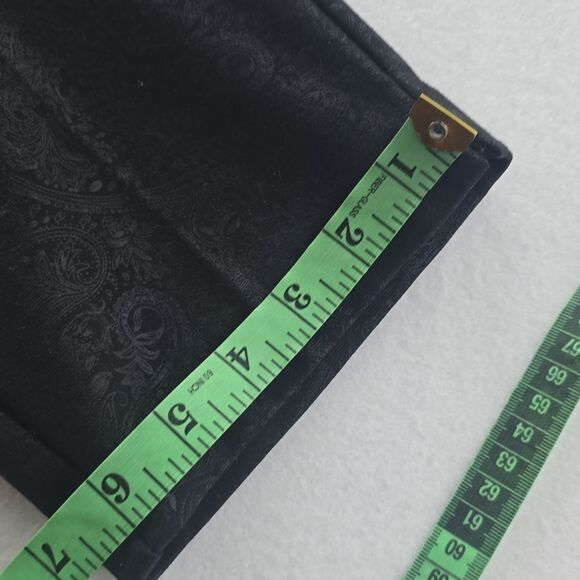 Chicos -154 Fabulously Slimming Black Foil Paisley Ankle Pants Sz 1.5 / Medium - Picture 8 of 8